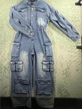 Athina Washed Denim Cargo Jumpsuit Women’s L Blue Utility Wide Leg